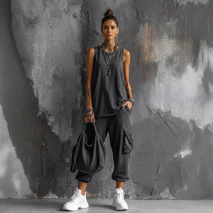 Women's Sleeveless Tank Top & Cropped Ankle Pants Set