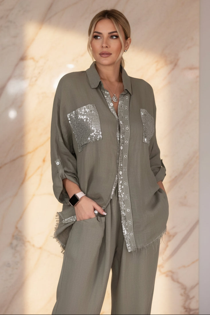 New Fashion Casual Women's Set with Pocket Placket and Gold Embellished Round Neck Design 
